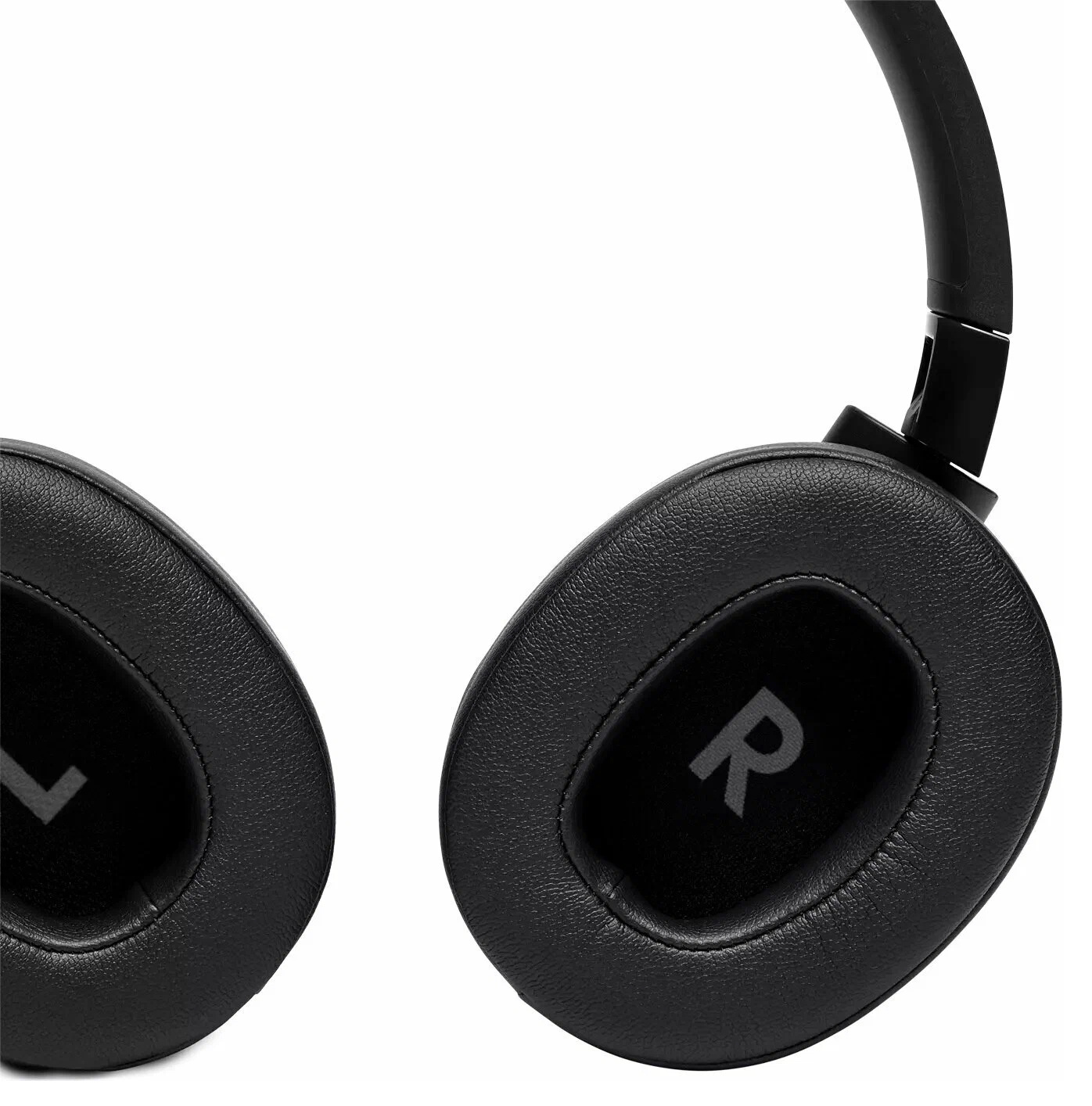 Гарнитура накладные JBL Tune 710BT черный беспроводные bluetooth оголовье (JBLT710BTBLK)