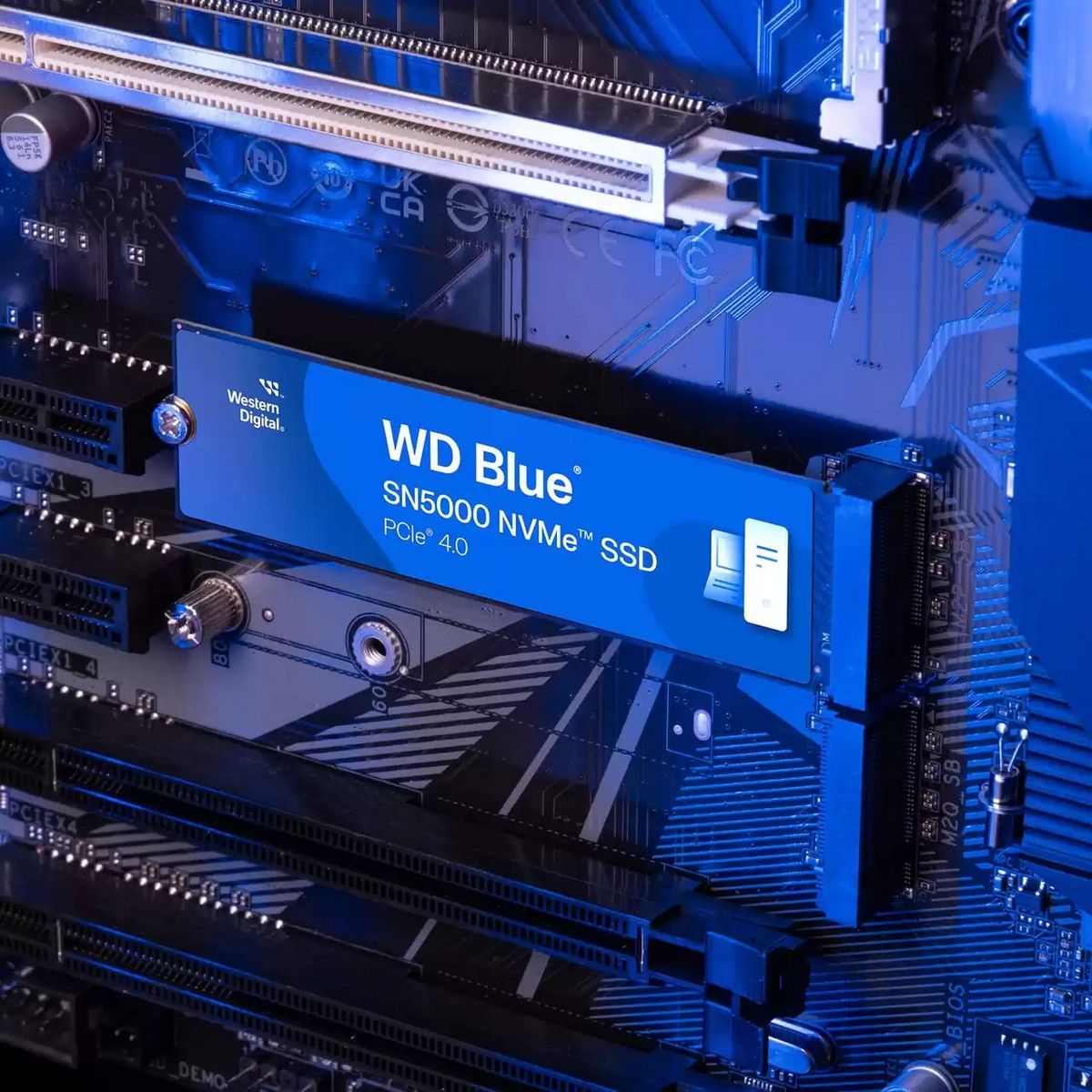 Накопитель SSD WD PCIe 4.0 x4 500GB WDS500G4B0E SN5000 Blue M.2 2280