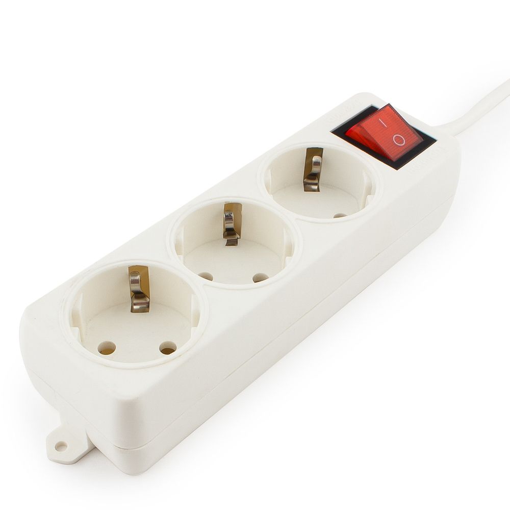 Удлинитель Гарнизон ELB-G3-W-5 3 евророзетки с выключателем и заземлением, допустимый ток 16А, длина