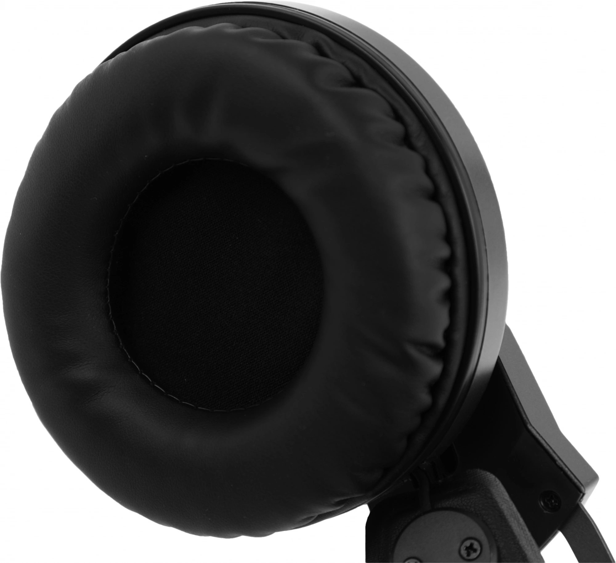 A4Tech Bloody G437 черный 1.8м мониторные