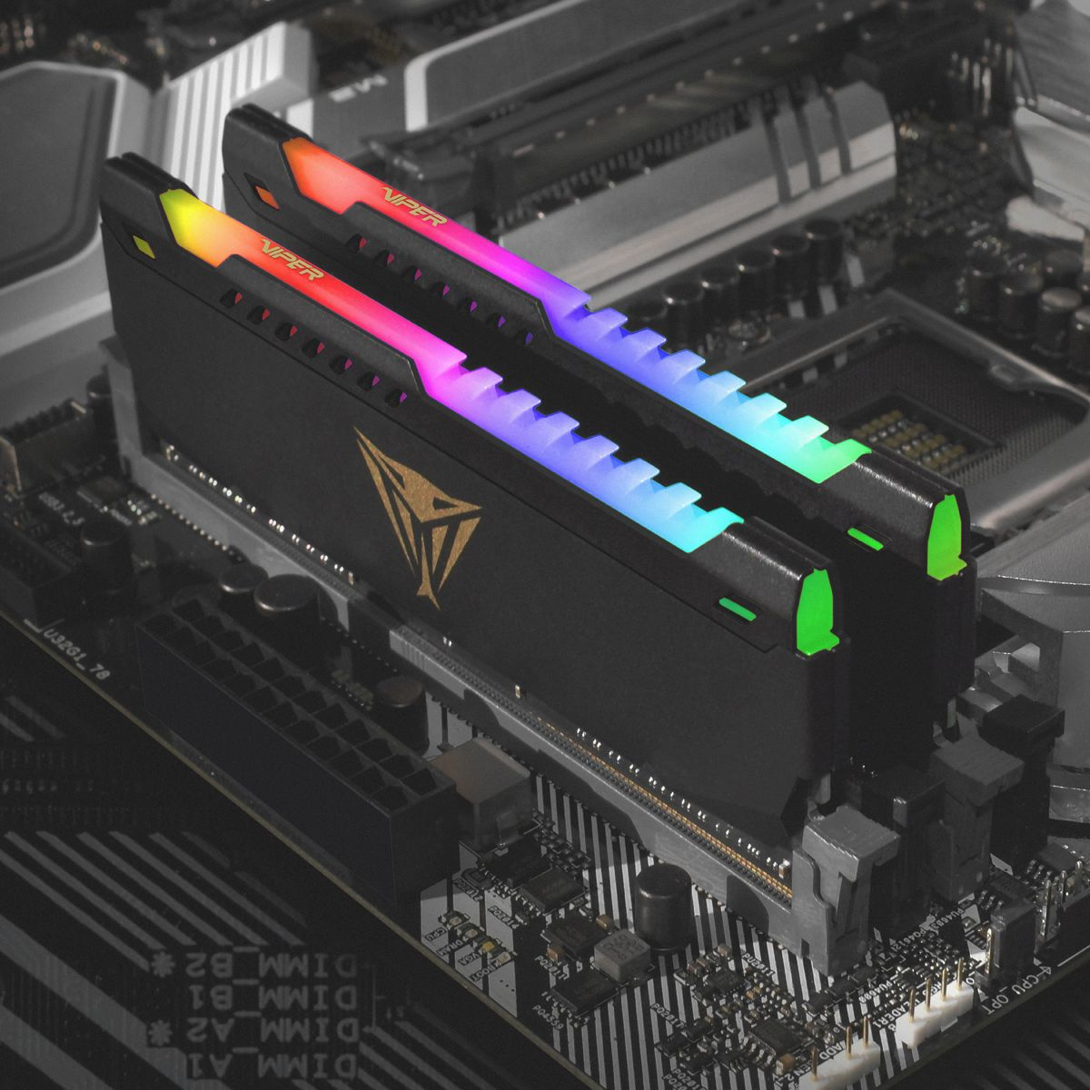 Память DDR4 2x32GB 3200MHz Patriot PVSR464G320C8K Viper Steel RGB RTL Gaming PC4-25600 CL18 DIMM 288