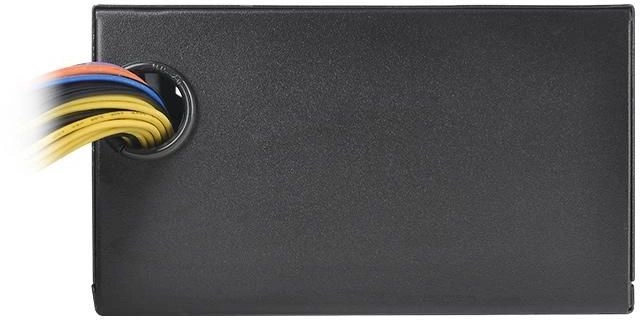 Блок питания Thermaltake ATX 650W TR2 S V2 80+ white (20+4pin) APFC 120mm fan 5xSATA RTL