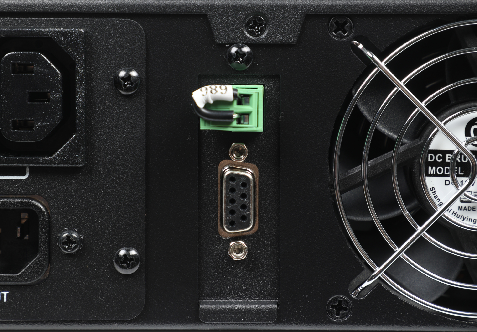 Источник бесперебойного питания Powercom Sentinel SNT-1000 1000Вт 1000ВА черный