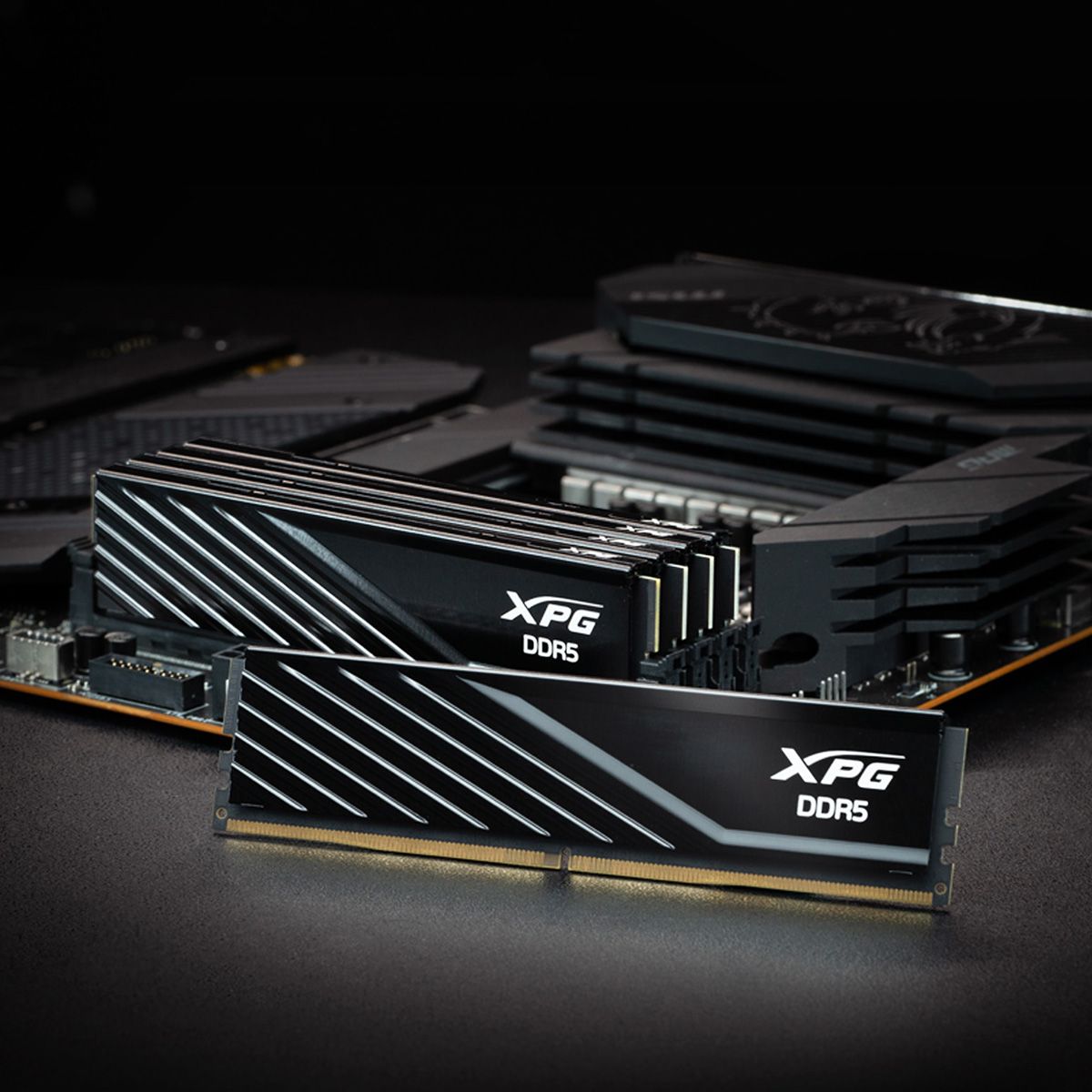 Память DDR5 2x16GB 6400MHz A-Data AX5U6400C3216G-DTLABBK XPG Lancer Blade RTL Gaming PC5-51200 CL32 