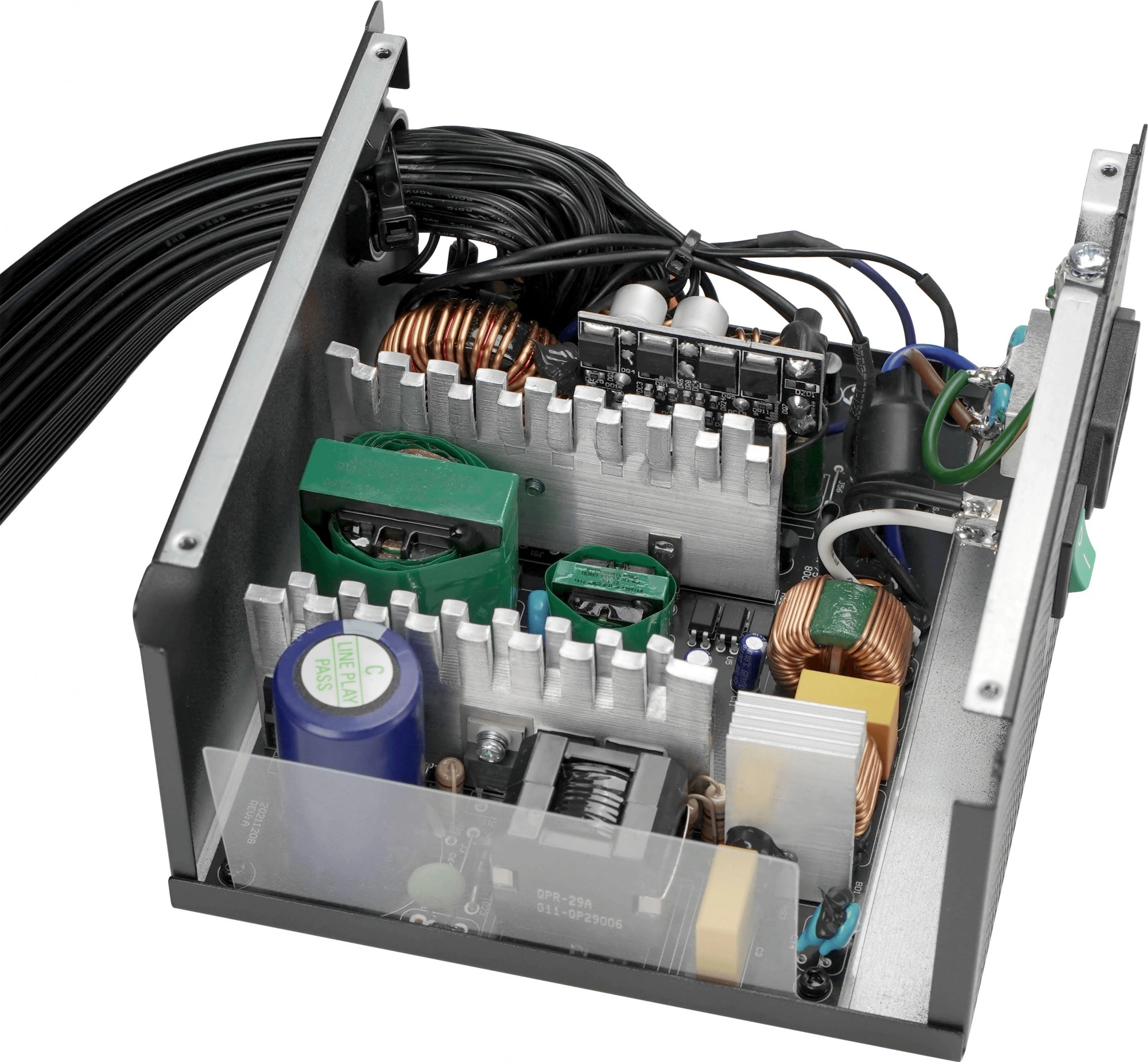 Блок питания Deepcool ATX 700W Game Storm PK700D V2 80+ bronze (20+4pin) APFC 120mm fan 7xSATA RTL