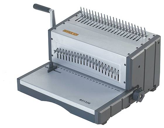 Переплетчик Office Kit B2132E / на пластиковую пружину /сшивает до 500 лст. /перфорирует 32 лст./эле