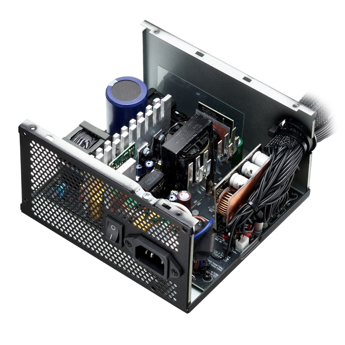 Блок питания XPG KYBER 650 (ATX 2.52, 650W, PWM 120mm fan, Active PFC, DC to DC, Full-Bridge & LLC c
