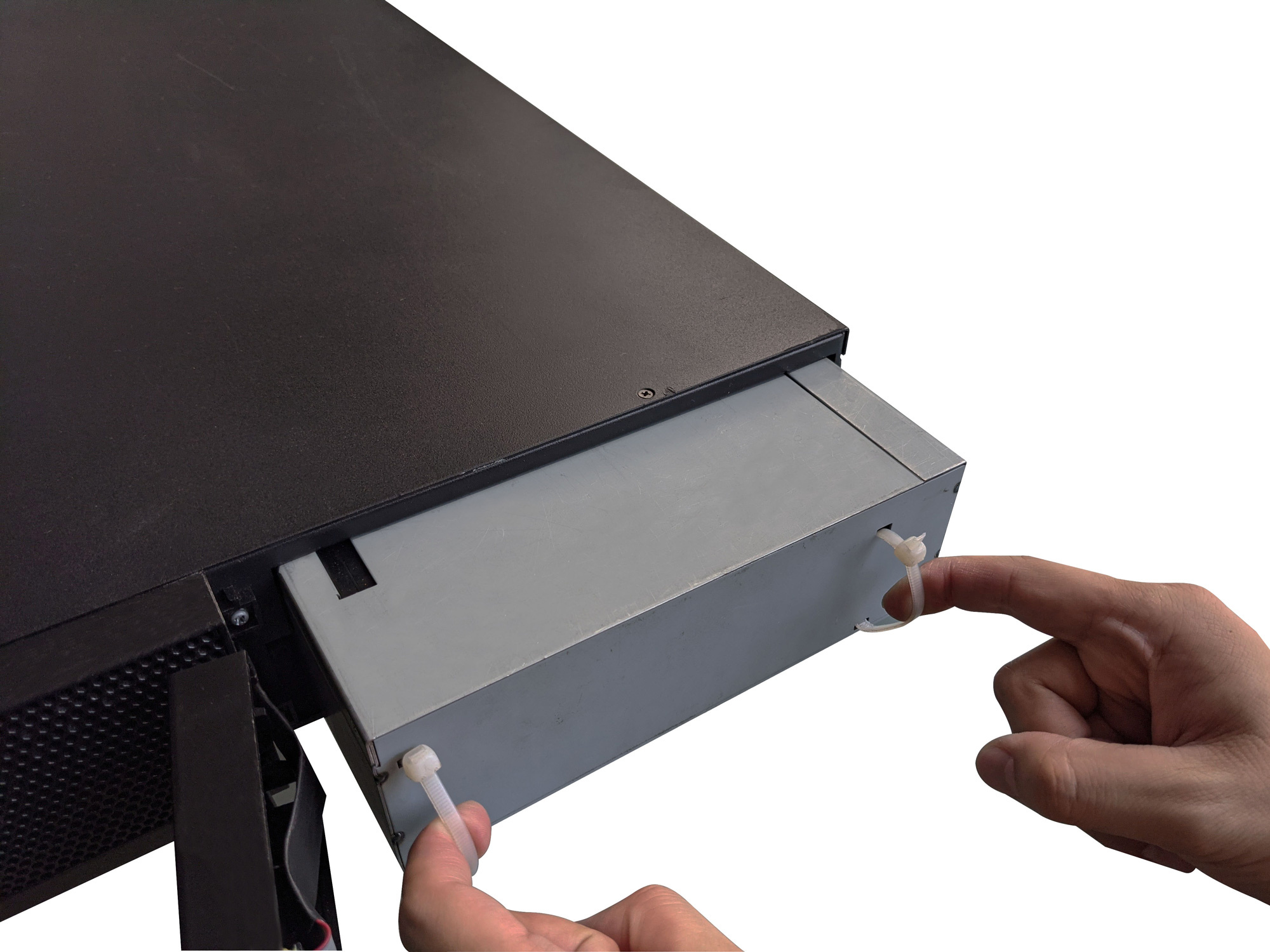 Источник бесперебойного питания Powercom Sentinel SNT-2000 2000Вт 2000ВА черный