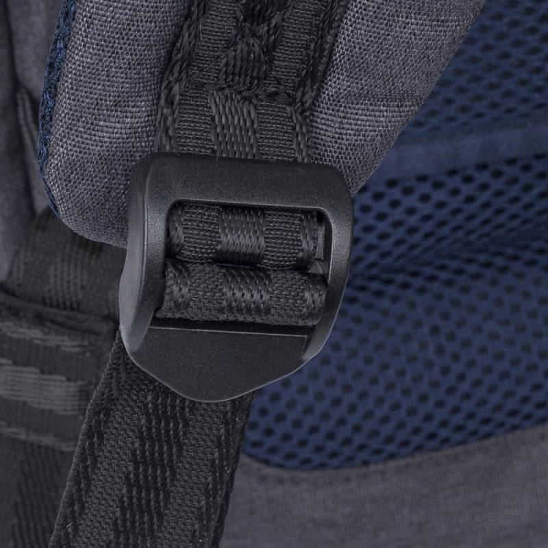 Рюкзак для ноутбука 16" Riva 7765 черный полиэстер (7765 BLACK)