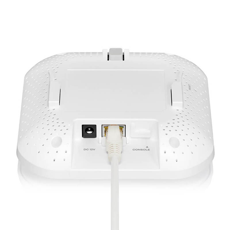 Точка доступа Zyxel NebulaFlex NWA90AX Pro (NWA90AXPRO-EU0102F) AX3000 10/100/1000/2500BASE-T белый