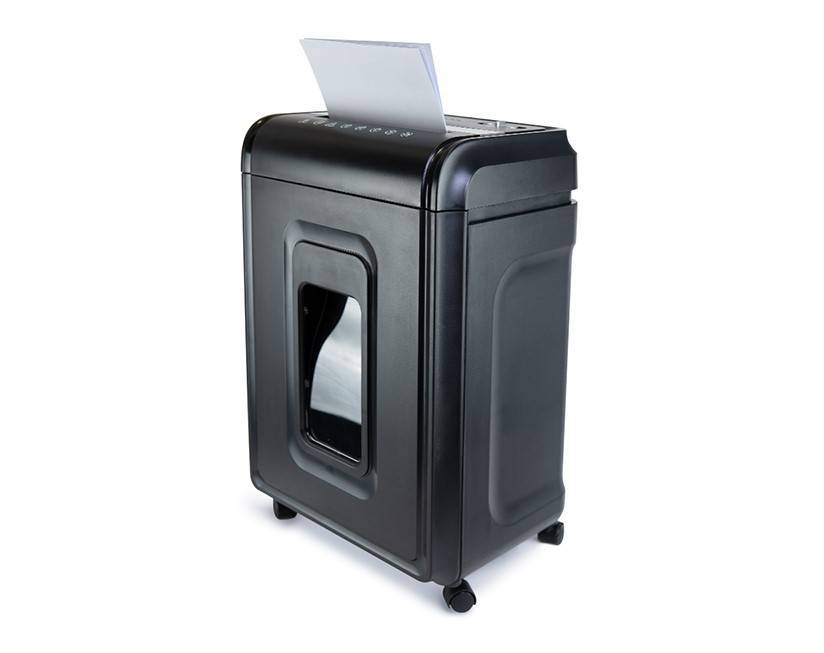 Шредер Heleos УМ32-4 черный/серебристый (секр.P-4) фрагменты 28лист. 32лтр. скрепки скобы пл.карты C