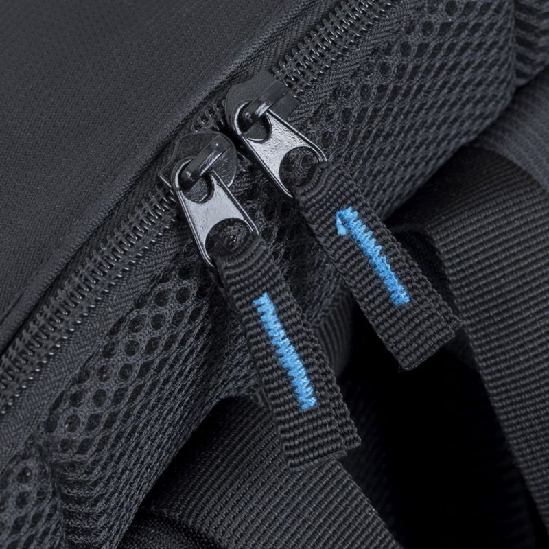 Рюкзак для ноутбука 15.6" Riva 8067 черный полиэстер (8067 BLACK)