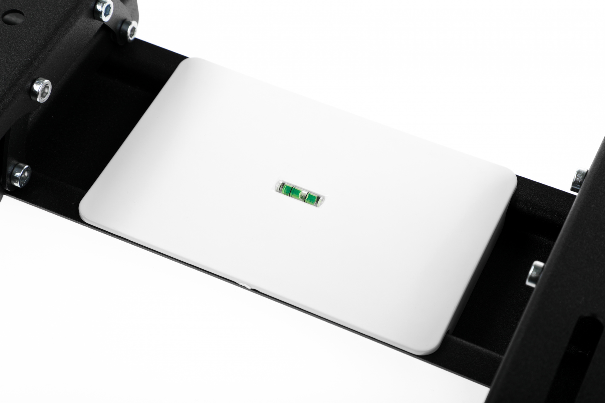 Кронштейн для телевизора Holder LCD-T4612 черный 32"-65" макс.40кг настенный наклон