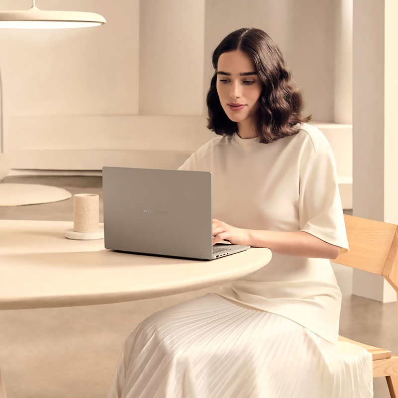 Ноутбук ASUS Zenbook 14 UX3407QA-QD197W (90NB1501-M00850)