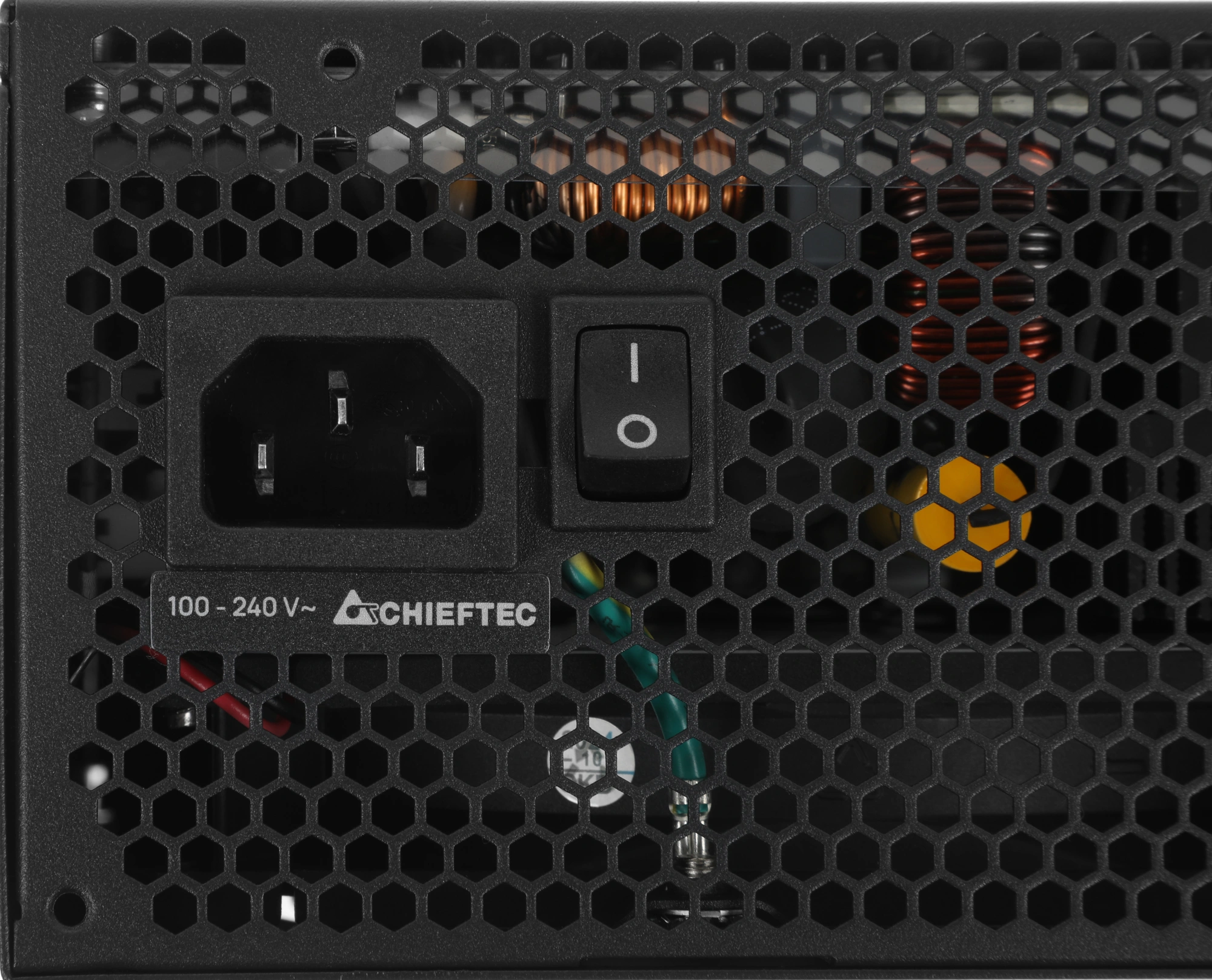 Блок питания Chieftec ATX 850W Polaris PPS-850FC-A3 Gen.5 80+ gold (20+4pin) APFC 135mm fan 12xSATA 