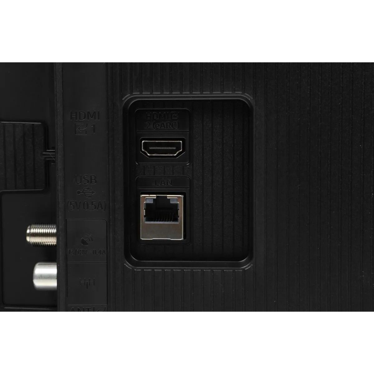 Телевизор LED Samsung 32" UE32F6000FUXRU черный FULL HD 60Hz DVB-T2 DVB-C DVB-S2 USB WiFi Smart TV