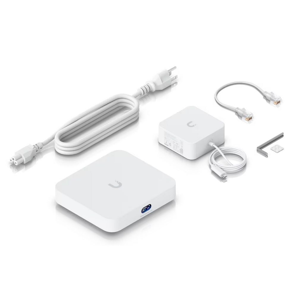 Ubiquiti UniFi Cloud Gateway Max 512GB Маршрутизатор 4 ядра (1,5 ГГц), 4х 2.5G RJ45, 1х 2.5G RJ45, S