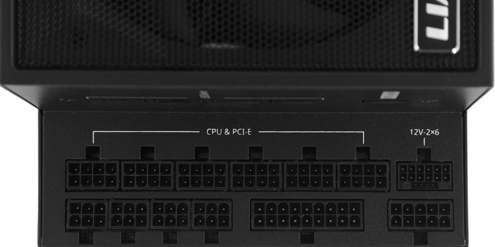 Блок питания Lian-Li ATX 1000W EDGE1000 Gen.5 80+ platinum (20+4pin) APFC 120mm fan 12xSATA Cab Mana