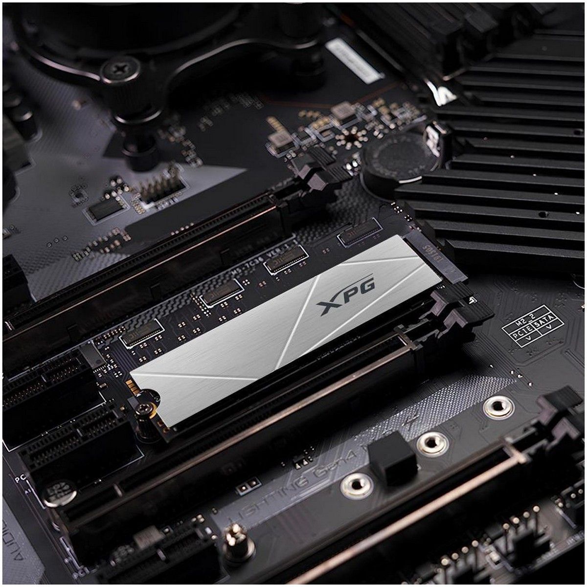 Накопитель SSD A-Data PCIe 4.0 x4 2TB AGAMMIXS60-2T-CS Gammix S60 XPG M.2 2280